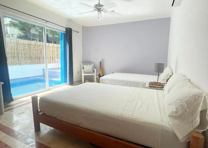 Playacar F1 Villa, Pool, Golf, 5th Ave Villa Playa del Carmen
