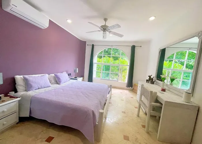 Playacar F1 Villa, Pool, Golf, 5th Ave Villa *