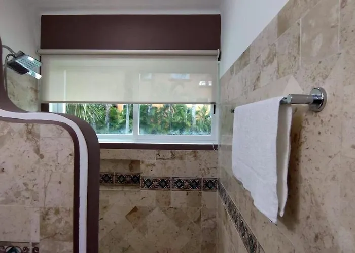 Playacar F1 Villa, Pool, Golf, 5th Ave Villa